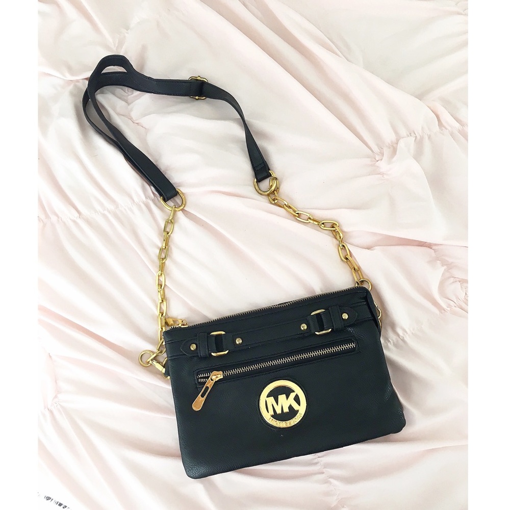 Black Michael Kors cross body purse